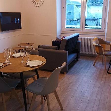 Loudeac : Appartement T2 Chaleureux Centre Ville Buitenkant foto